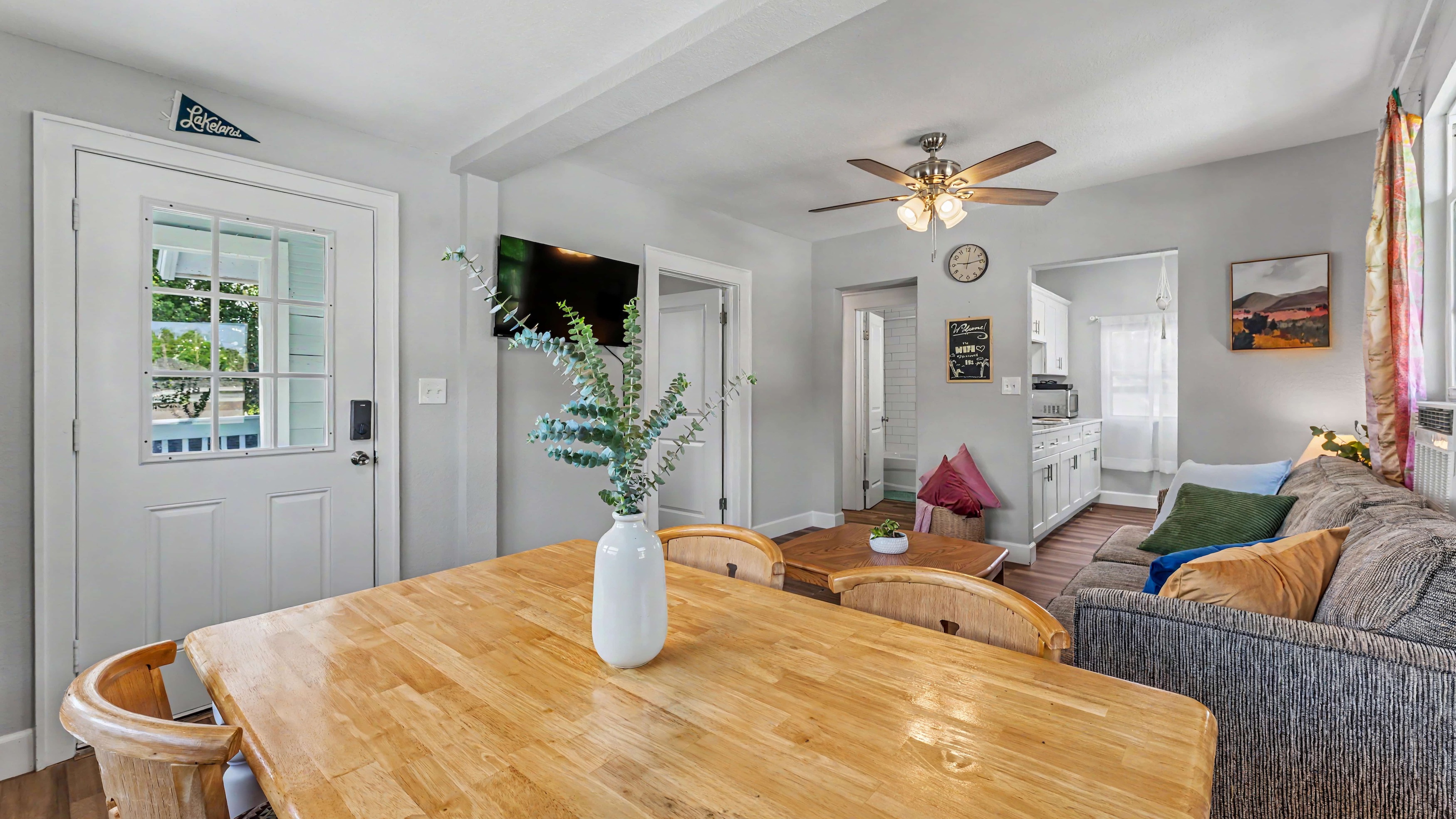 Swan Suite 2 — photo 3