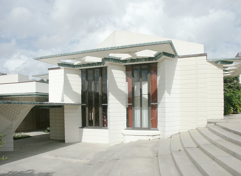 Emile E. Watson / J. Edgar Wall (Fine) Administration Building