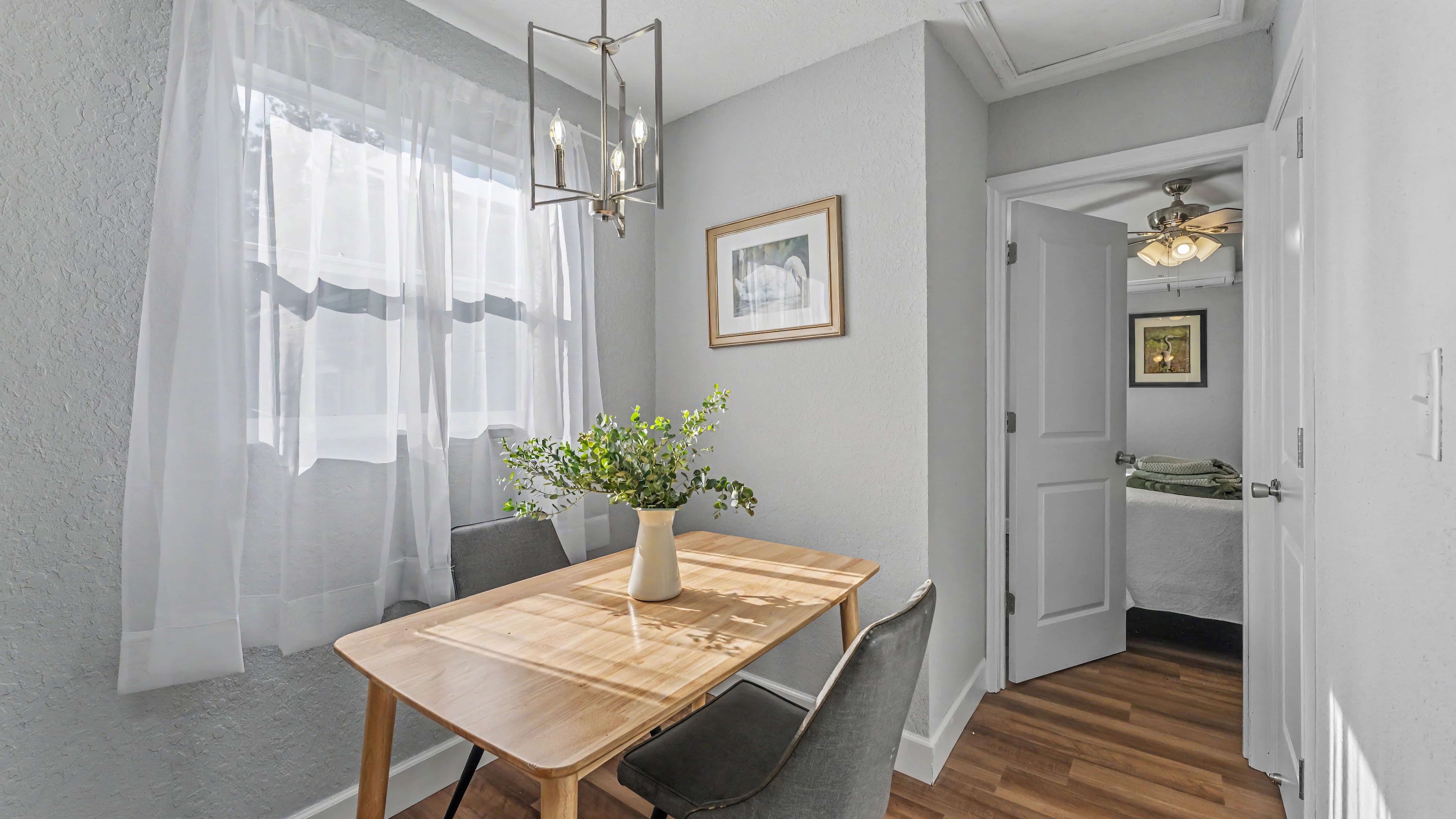 Swan Suite 1 — photo 4